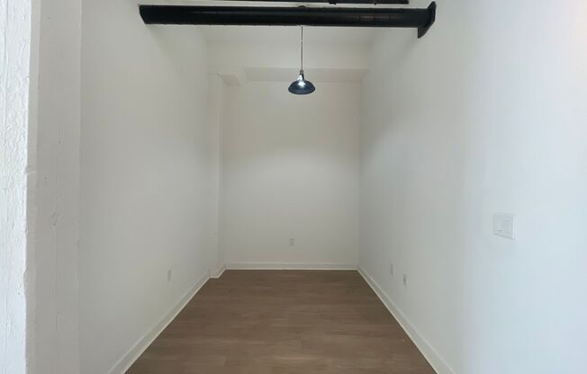 1 bed, 1 bath, 697 sqft, $1,395, Unit Unit 104