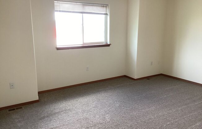 3 beds, 2.5 baths, 1,514 sqft, $1,795, Unit 02-902GA