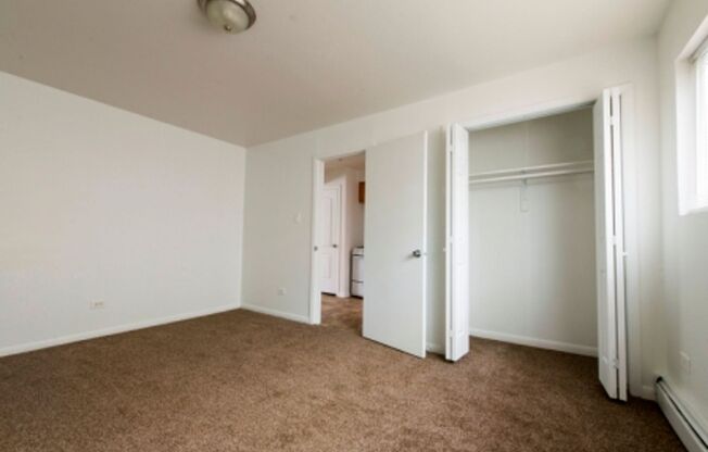 8312 S Ingleside
