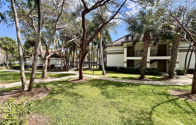 640 S PARK RD # 12-4 HOLLYWOOD, FL 33021