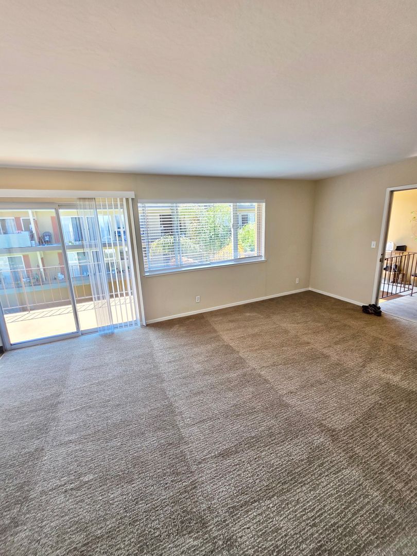 Sunny Terra Linda 2bed/1.5bath, Parking! Storage! Pool! - PROGRESSIVE