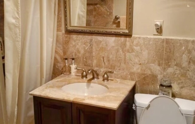 1 bed, 1 bath, 935 sqft, $3,300, Unit 14J