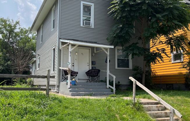 51 S Ogden Ave