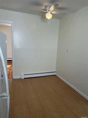 2 beds, 1 bath, $2,700, Unit 2