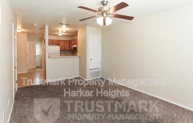 2710 B VERNICE LOOP