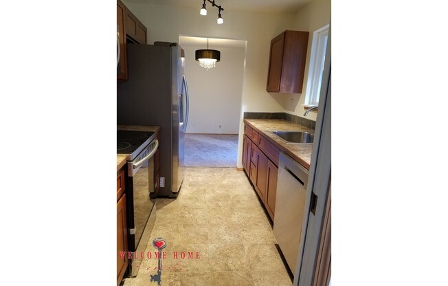 3 beds, 1.5 baths, $2,550