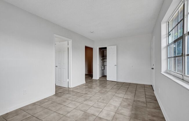 2525 Superior Street