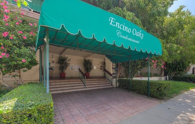 2 beds, 2 baths, 990 sqft, $2,950