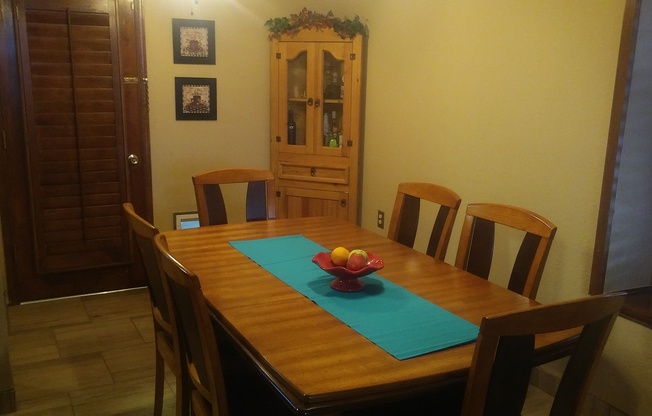 Cozy three bedroom, two baths home in East El Paso!!