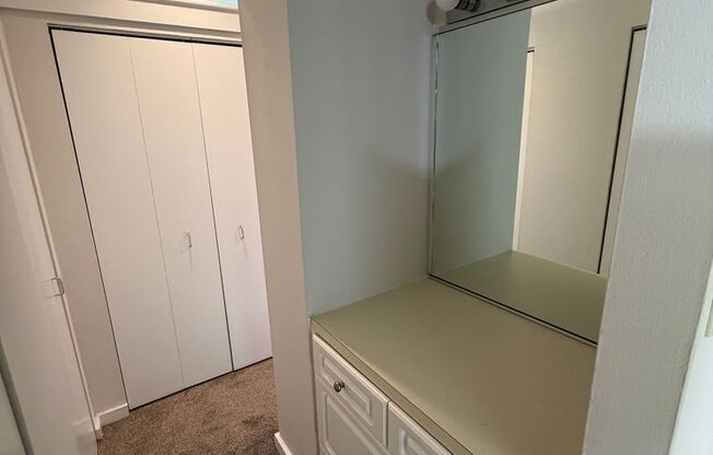 Studio, 1 bath, $1,400, Unit 405
