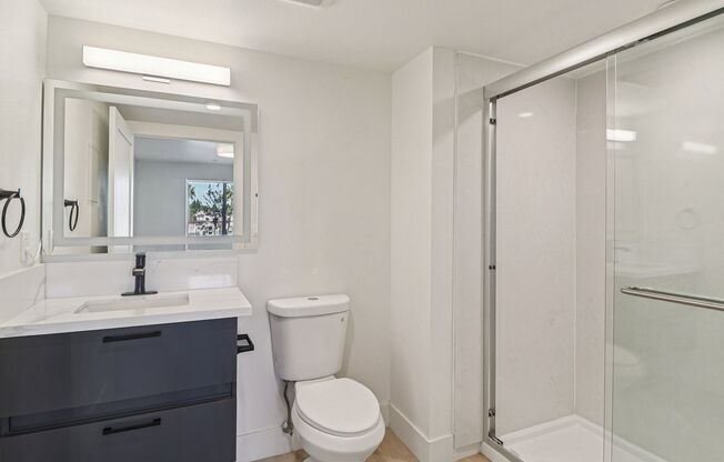 2 beds, 2 baths, $3,595, Unit 212