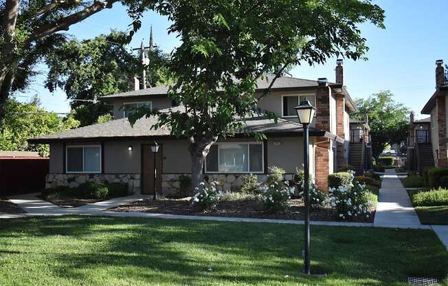 Exterior of Glen Ellen Mutual Housing