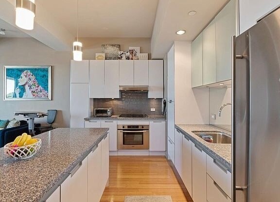 1 bed, 1 bath, 954 sqft, $3,925, Unit 508