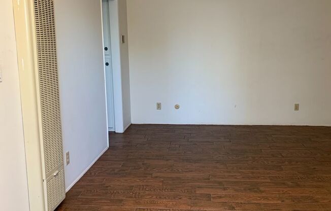 1 bed, 1 bath, $2,000