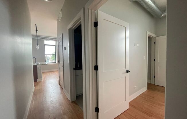 2929 Broad St / 3022 S. Archer Ave