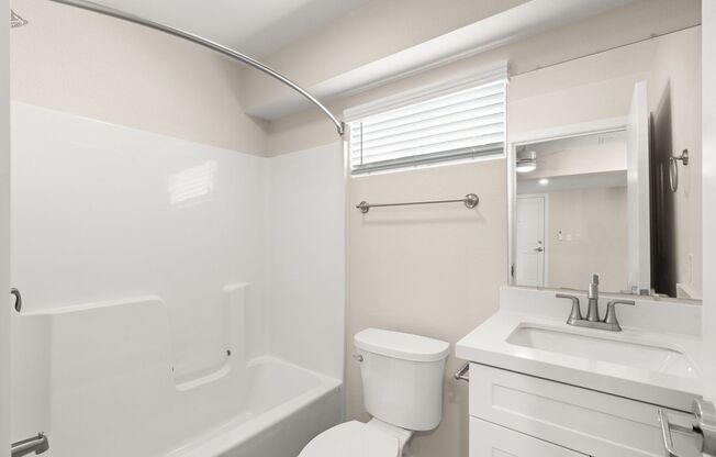 Studio, 1 bath, 254 sqft, $1,625