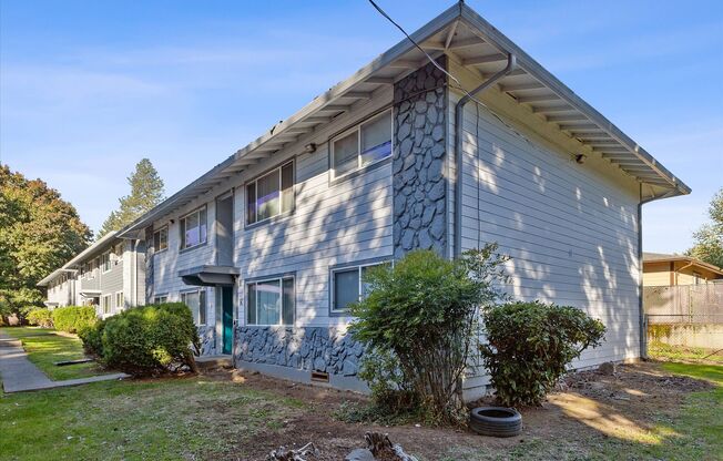 Green Tree Apartments