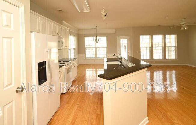 3282 MARGELLINA DR