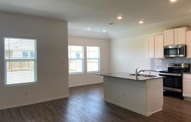 109 OZARK DR