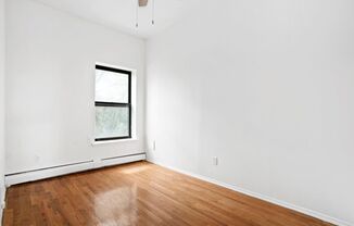 46 W 126 ST