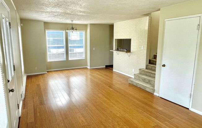 Vernon neighborhood Cape Cod style 3 bedroom home across from Alberta Park
