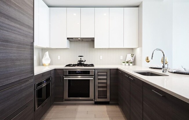 1 bed, 1 bath, 798 sqft, $5,100, Unit 1614