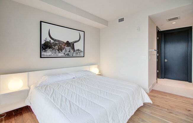 1 bed, 1 bath, 776 sqft, $3,000, Unit 2006