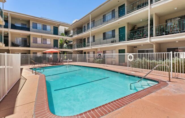 Encino Park West Apartments