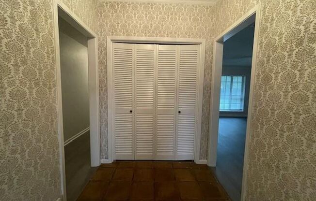 1706 Princeton Dr