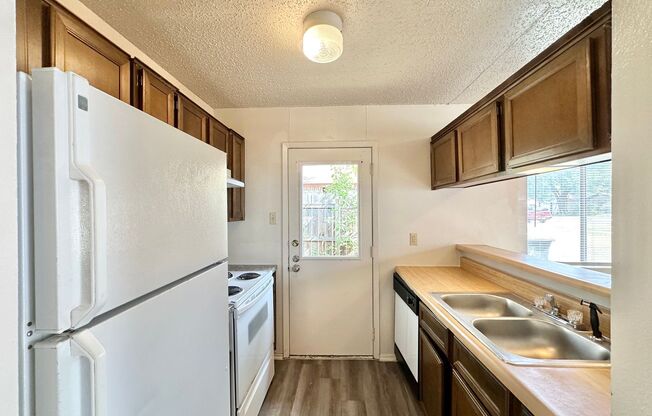 1 bed, 1 bath, 488 sqft, $750, Unit C