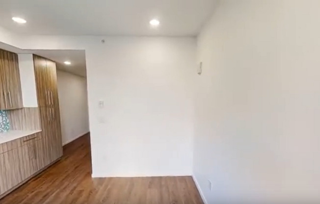 Studio, 1 bath, 272 sqft, $1,200, Unit 302