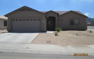 3 beds, 2 baths, $2,095