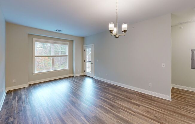 2 beds, 2 baths, 1,042 sqft, $3,295, Unit 7410