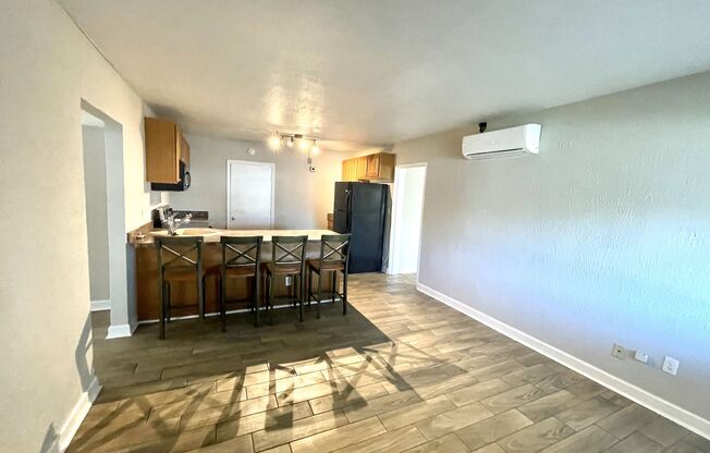 ADORABLE 2 BED WINTER PARK RENTAL HOME