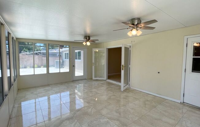 Stunning 4+2 West Hills Home Completely Redone!
