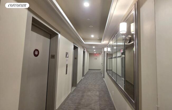 1 bed, 1 bath, $5,500, Unit 10I