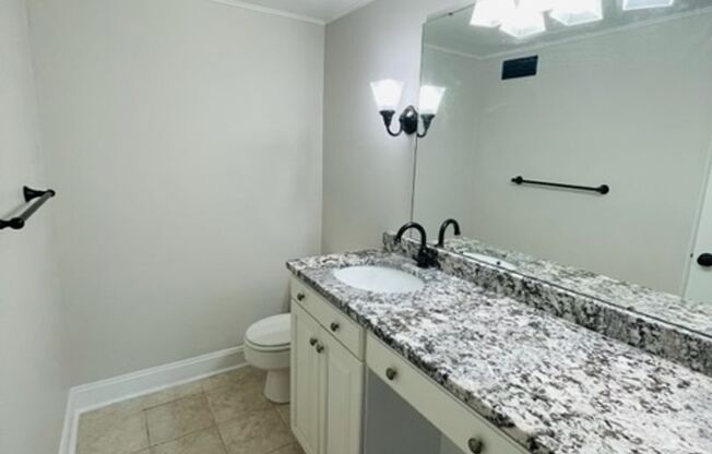 2 beds, 1.5 baths, $1,500, Unit #408