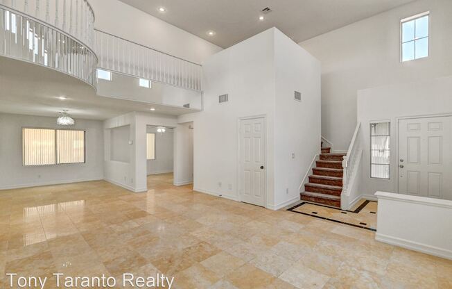 5564 Victoria Springs Ct.