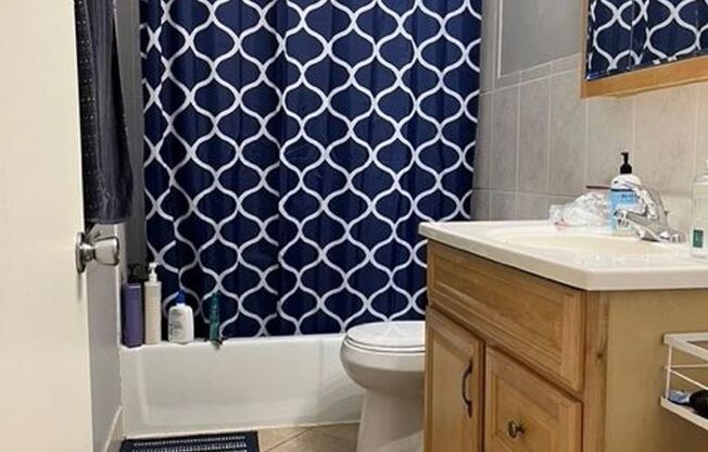 1 bed, 1 bath, 725 sqft, $1,725, Unit 5202-206