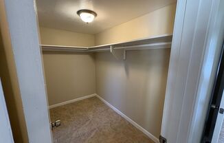 3420 University Blvd. S.