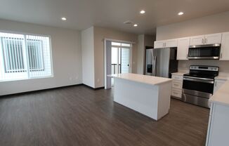 3 beds, 2.5 baths, $1,695, Unit 1017 Greenfield Drive