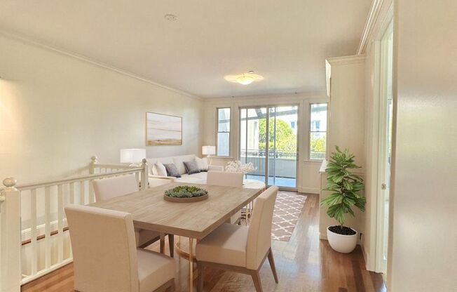 Charming 2 BR | 2.5 BA in Presidio Heights