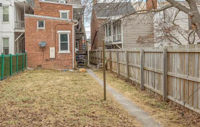 428 W. Philadelphia Street