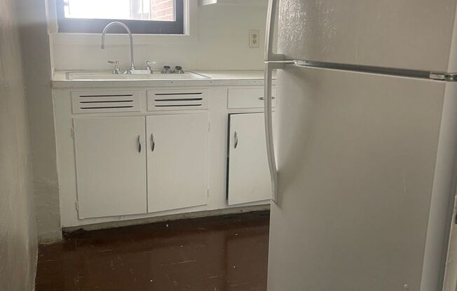1 bed, 1 bath, 365 sqft, $1,150, Unit 14H