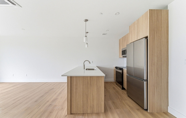 1 bed, 1 bath, 672 sqft, $3,018, Unit 307