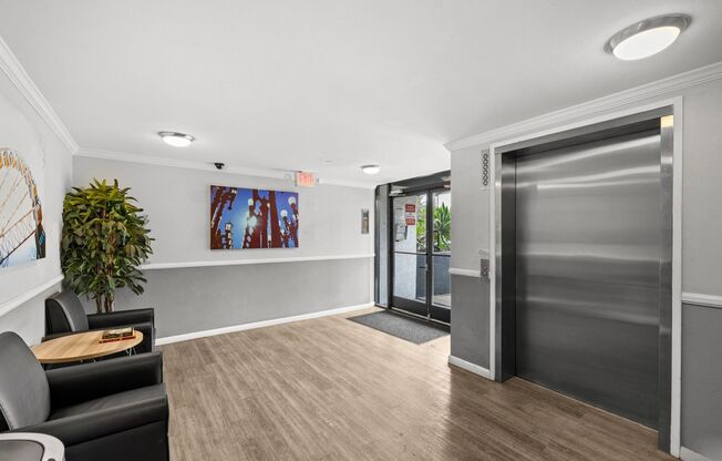 4432 Coldwater Canyon