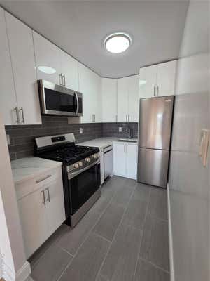 1 bed, 1 bath, 850 sqft, $2,600, Unit A507
