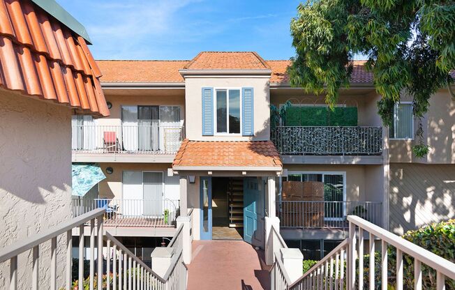 Beautiful 2Bd/2Ba Condo In Gated Community! Call Property Manager For Showing Details