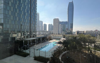 1 bed, 1.5 baths, 780 sqft, $3,000, Unit 701