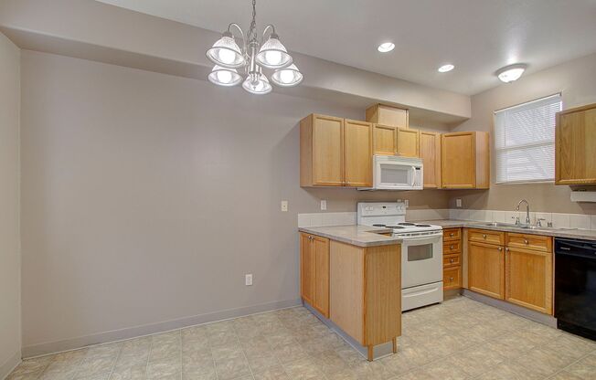 2 beds, 2 baths, $1,495